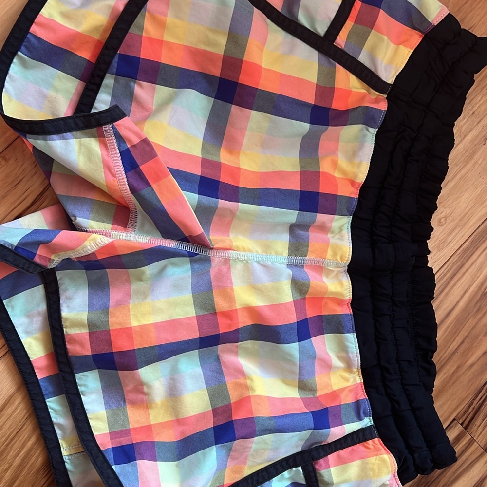 Lululemon Athletica Multicolor Patterned Shorts